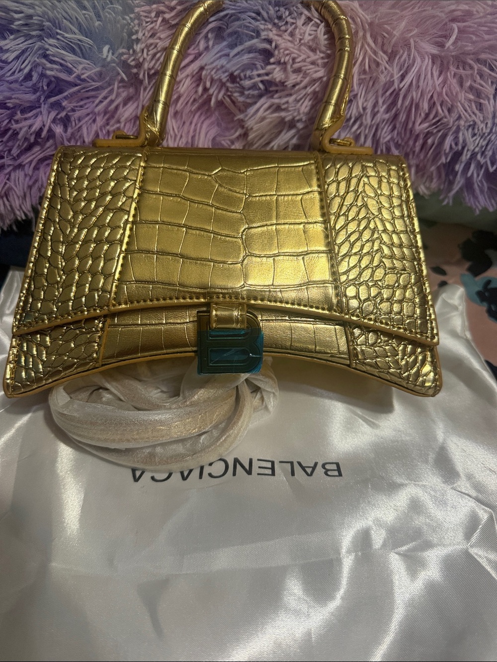 beautiful gold crossbody bag